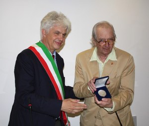8 giugno 2012, Sigillo della città conferito a Italo Zannier